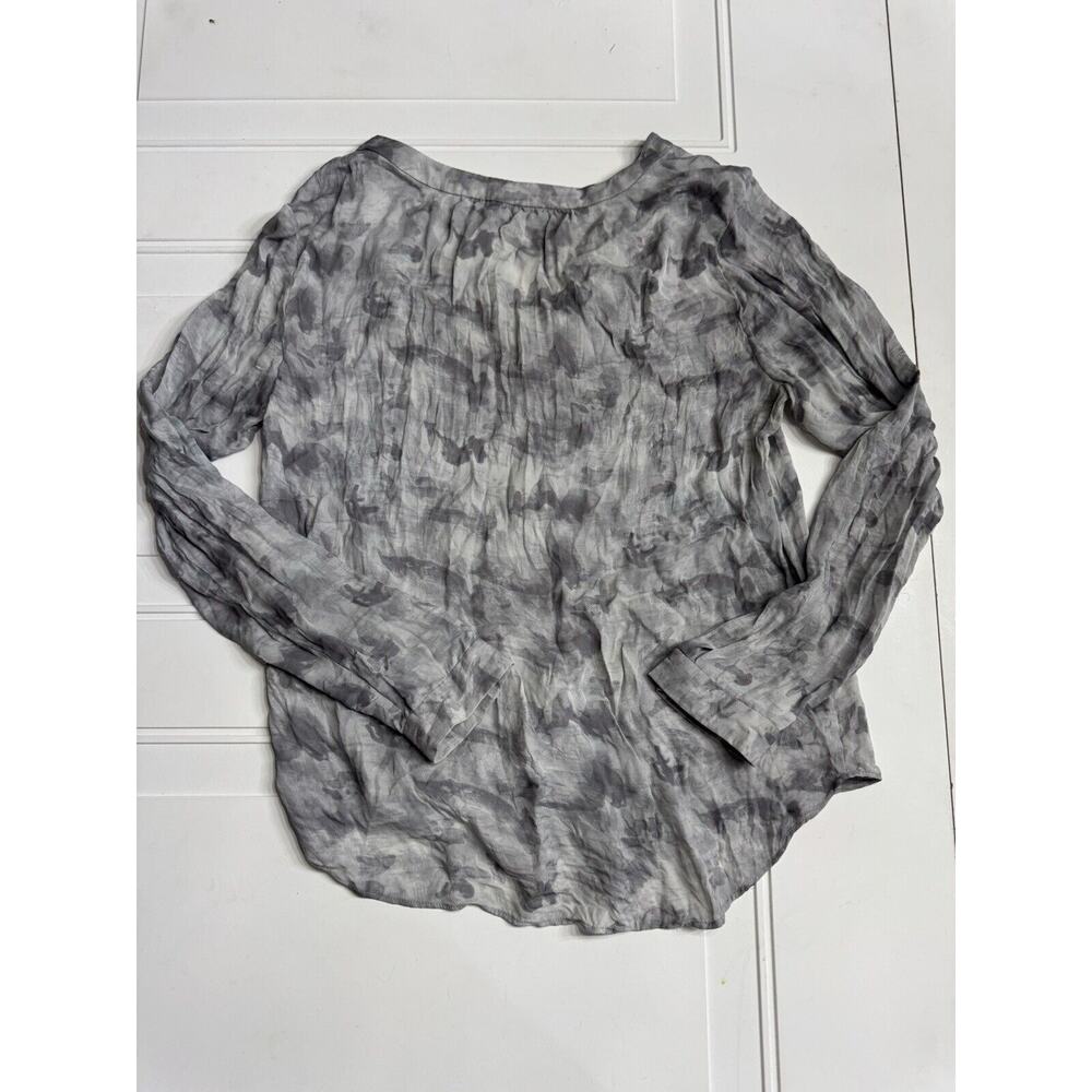 Aritzia Babaton Gray Blouse Womens Small 100% Silk Long Sleeve Sheer Button Up - Picture 4 of 5